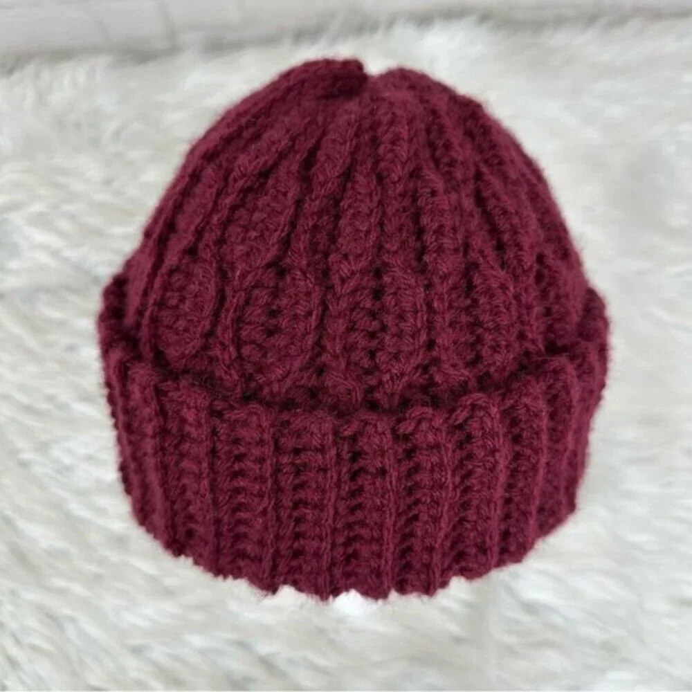 Created By Cyd Burgundy Cable‎ Knit Beanie Hat Women Winter Cuffed Cap NEW